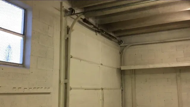 Unit 4 photo 14