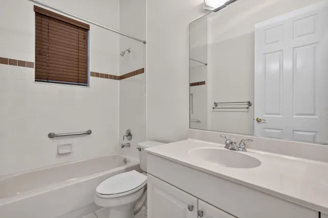 Residence photo 11