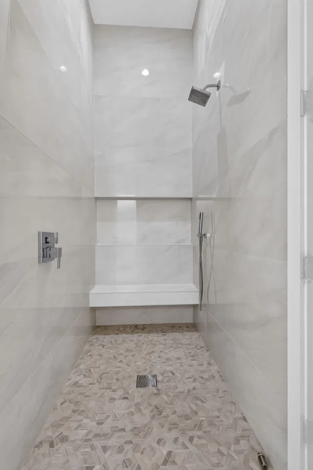 Residence photo 22