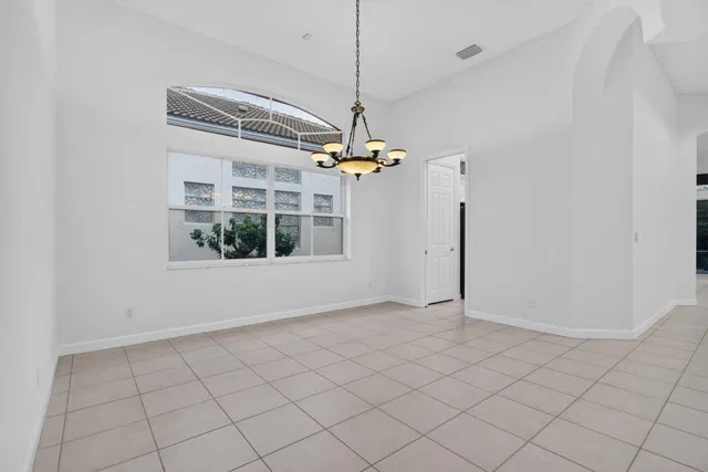 Residence photo 24
