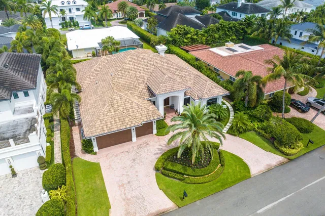 Royal Palm Yacht and Country Club Residence photo 33