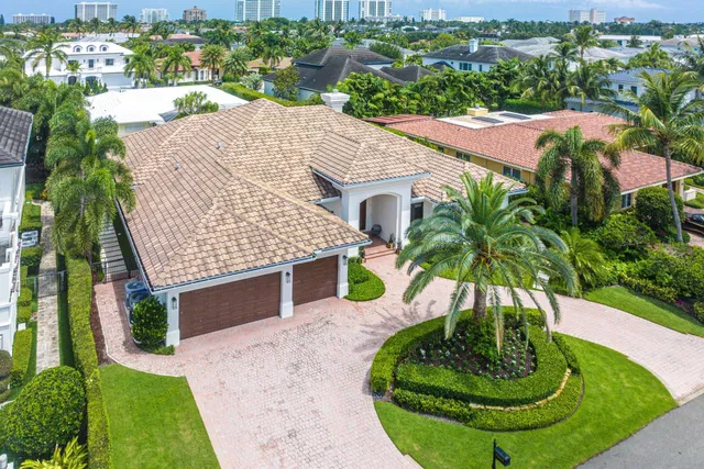 Royal Palm Yacht and Country Club Residence photo 37