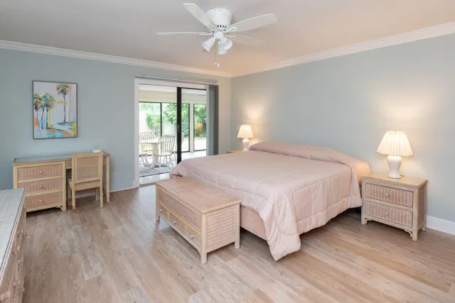 Residence photo 18