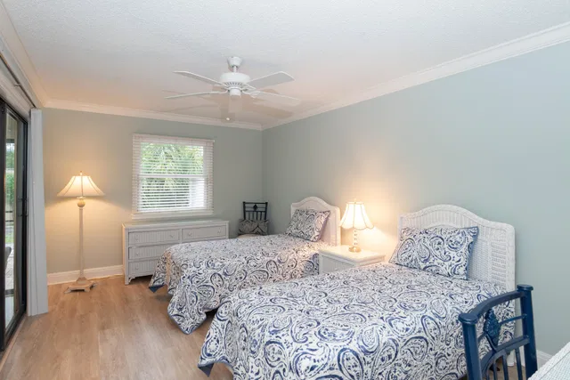 Residence photo 21