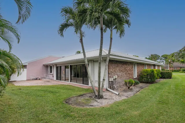 Residence photo 25