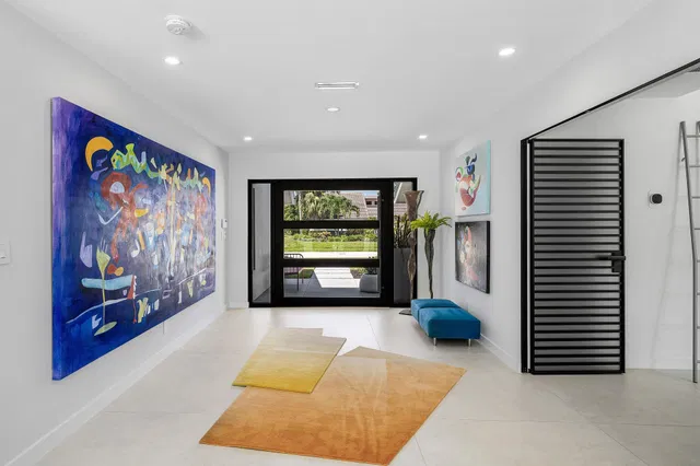Residence photo 5