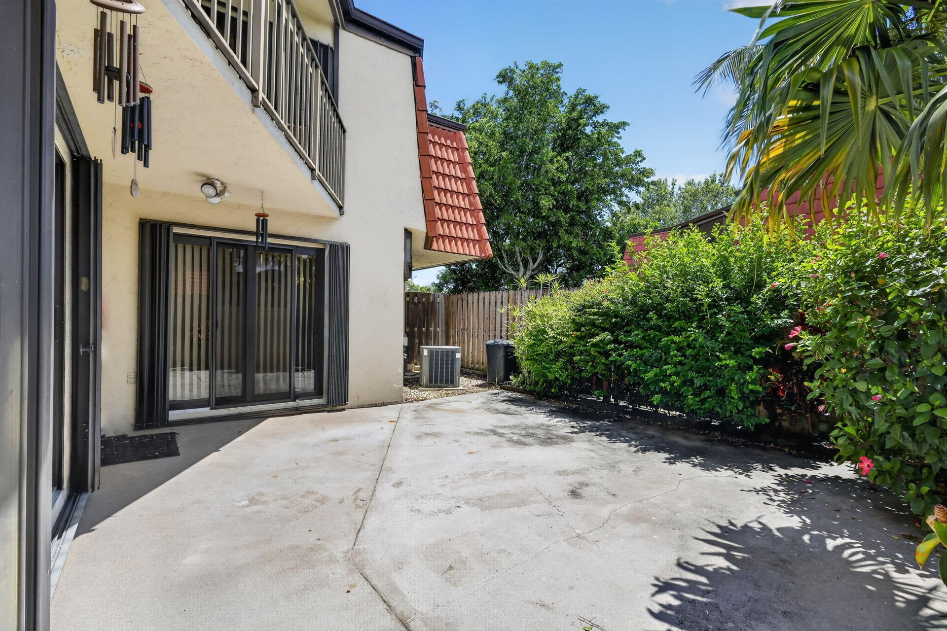 Residence photo 23