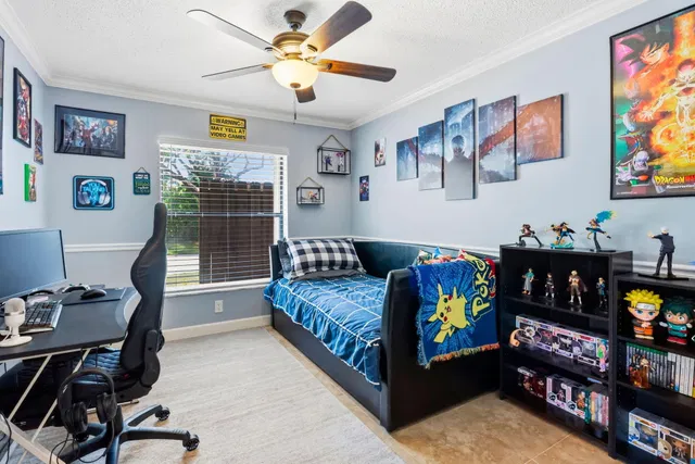 Residence photo 11