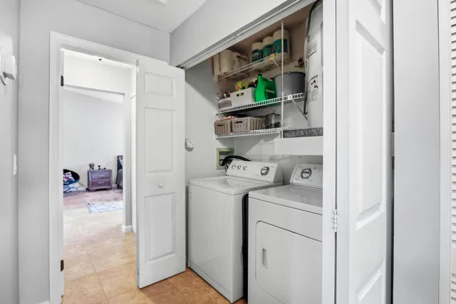 Residence photo 19
