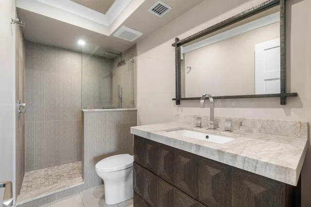 600 S Ocean Boca Unit 407 photo 12