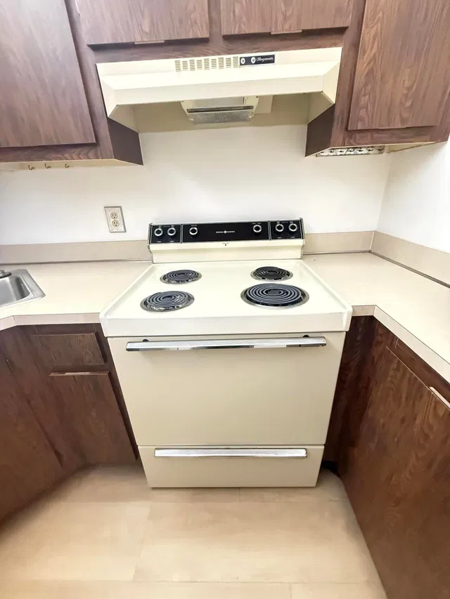  Unit C-2 photo 11
