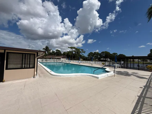  Unit C-2 photo 23