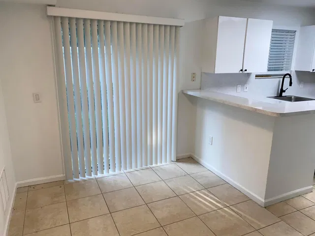  Unit 106 photo 10