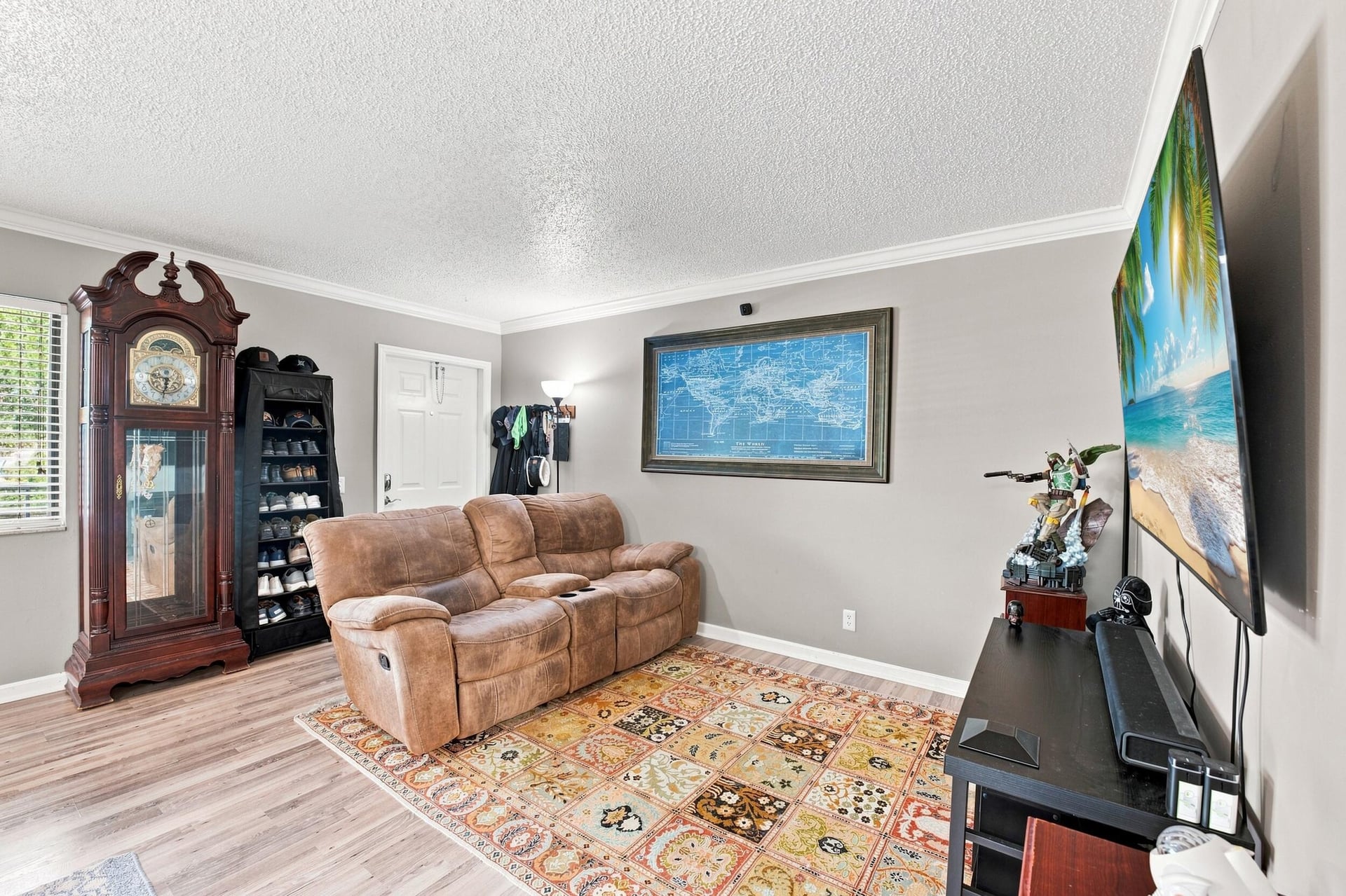Unit 119 photo 9