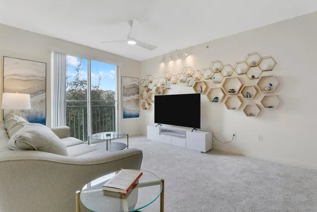 Courtyards in Cityplace Unit 411 photo 8
