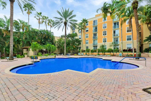 Courtyards in Cityplace Unit 411 photo 19