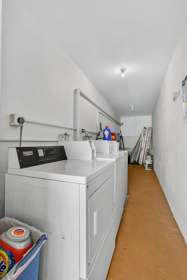 Residence photo 18
