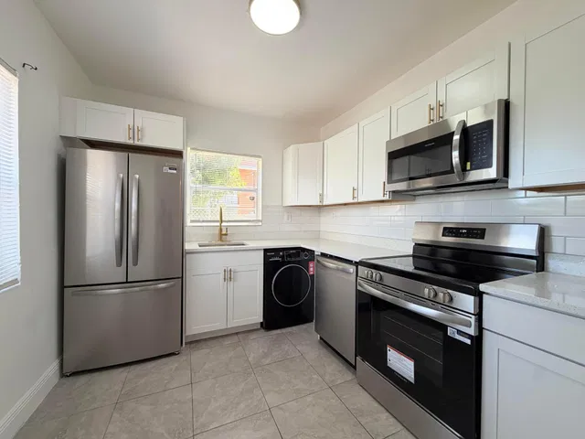 Residence photo 7