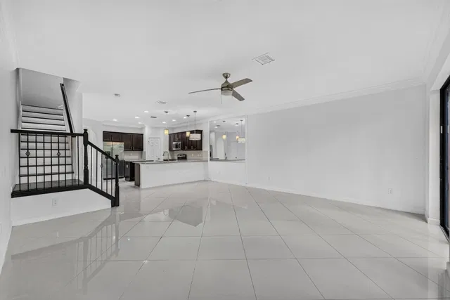 Residence photo 14