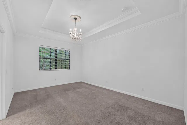Residence photo 18