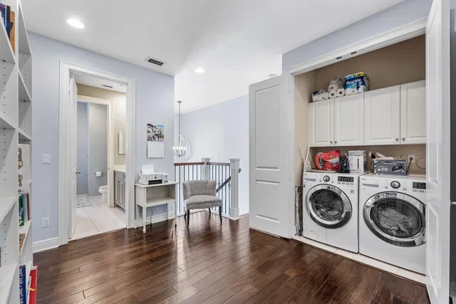 Residence photo 19