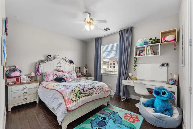 Residence photo 20