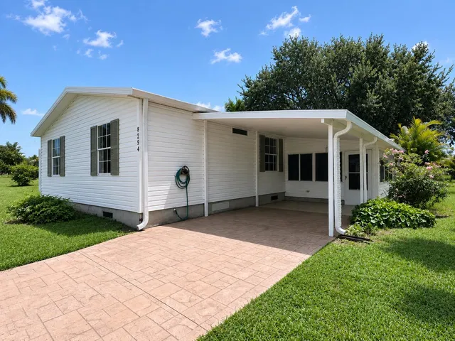 Residence photo 2