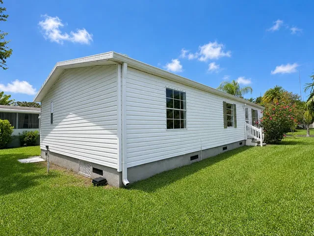 Residence photo 5
