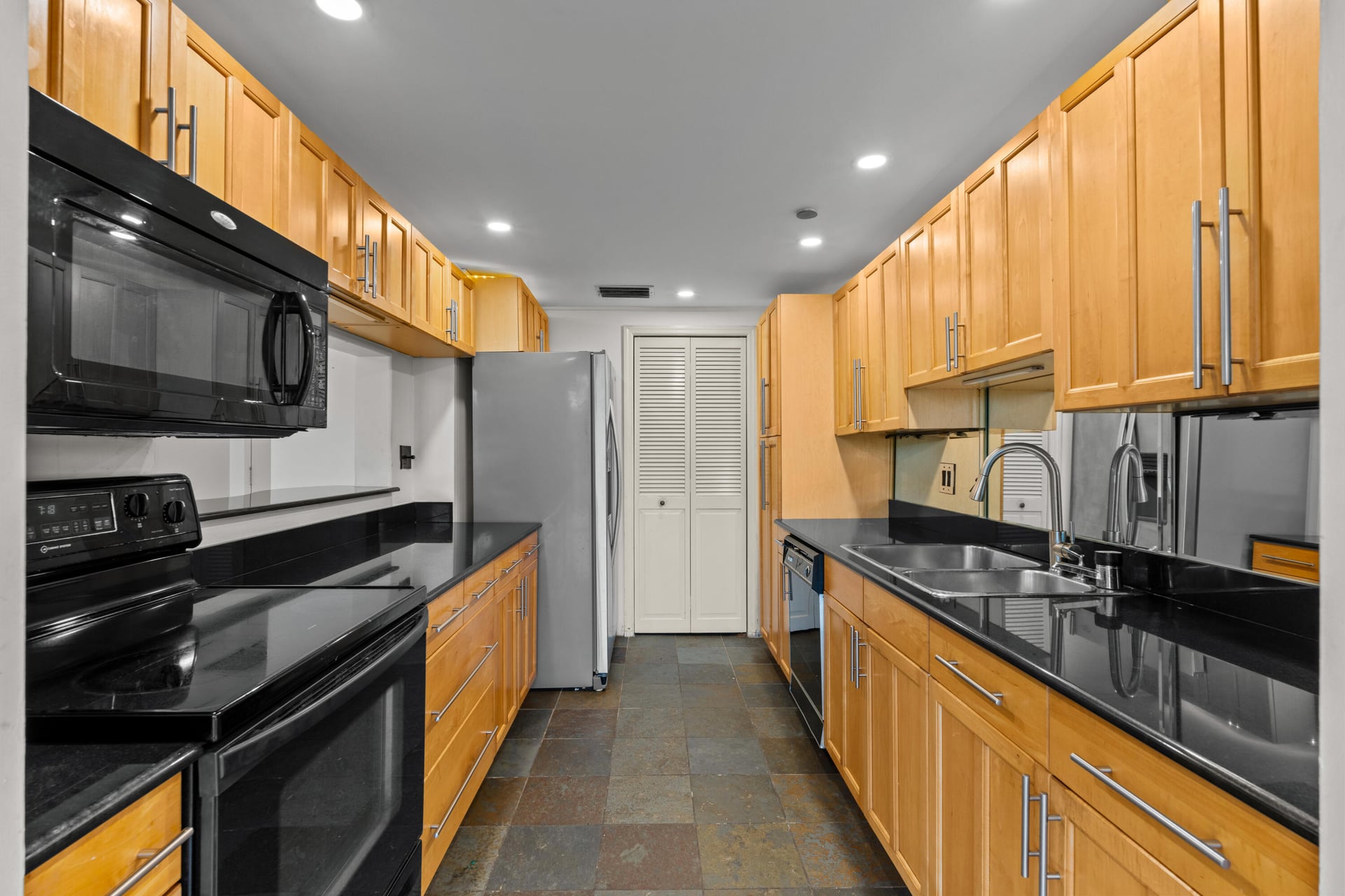 Unit 5110 photo 29
