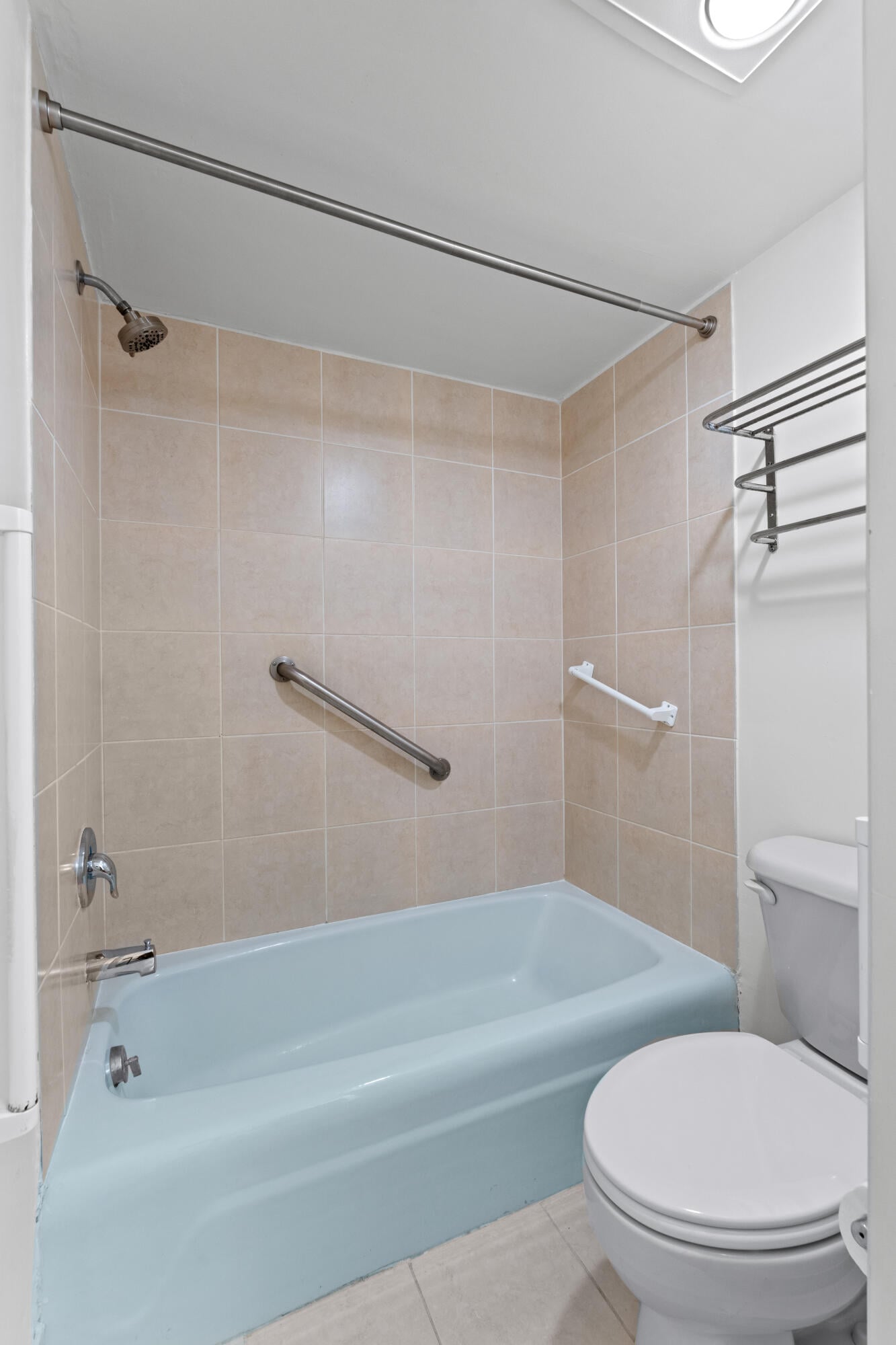 Unit 5110 photo 42