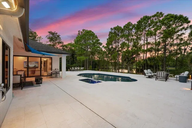 Homeland Residence photo 36