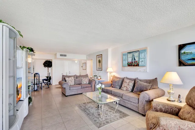 Singer Island Unit 1505 photo 7