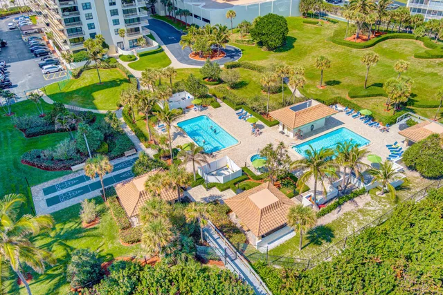 Singer Island Unit 1505 photo 19