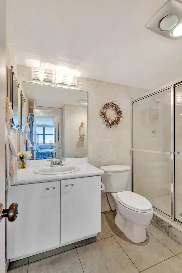 Singer Island Unit 1505 photo 25