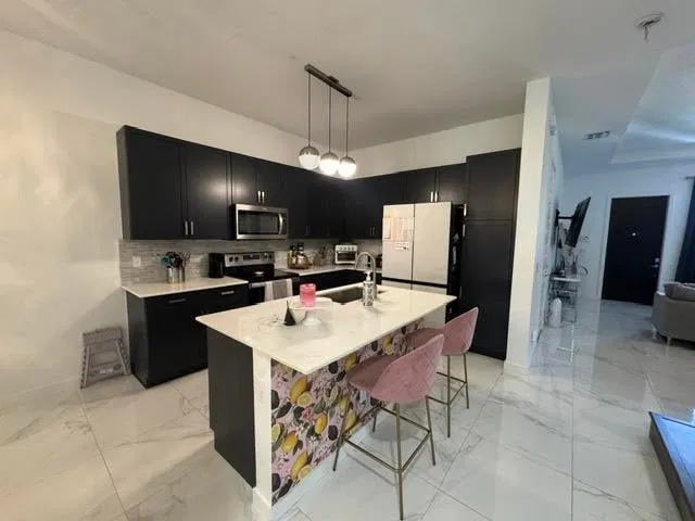 Residence photo 6