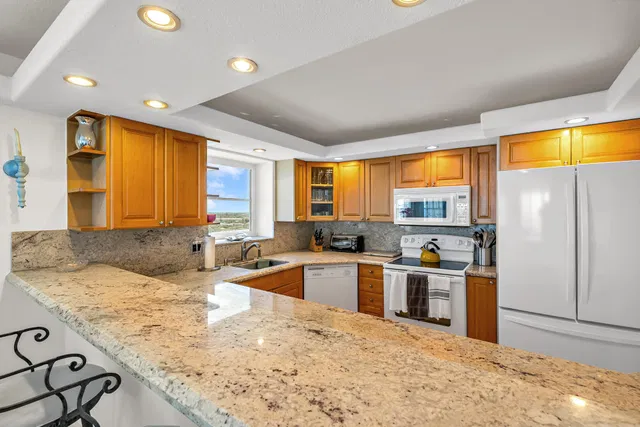 Boca Raton Unit 1106 photo 3