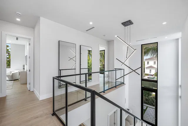 Palm Trail Delray Beach Residence photo 9