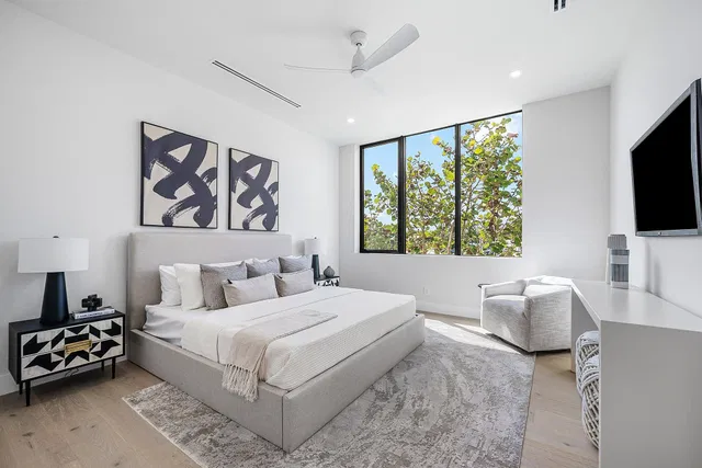 Palm Trail Delray Beach Residence photo 15