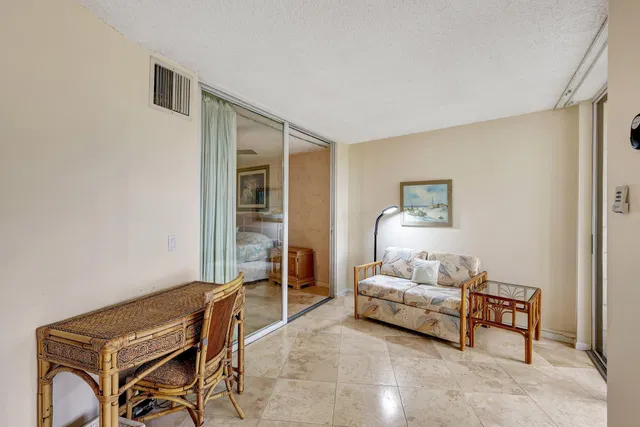  Unit 318 photo 17