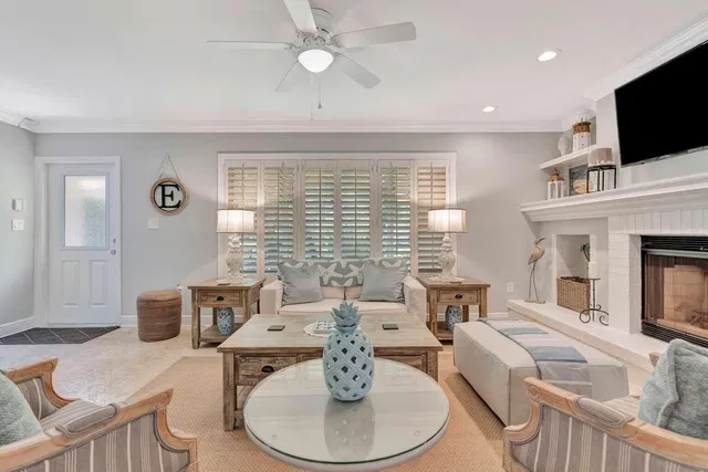 Pennock Point Residence photo 3