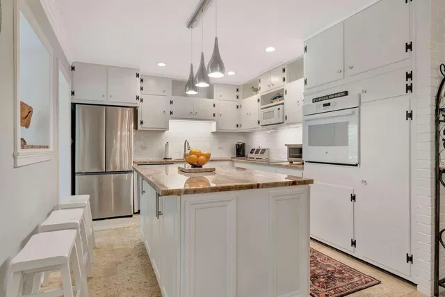 Pennock Point Residence photo 15