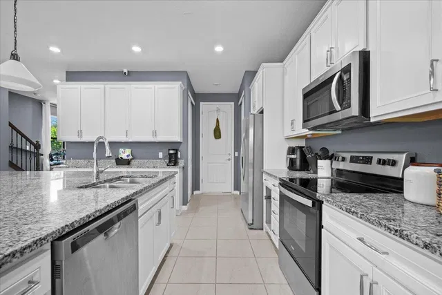 Residence photo 18