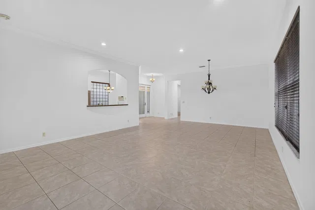 Residence photo 20