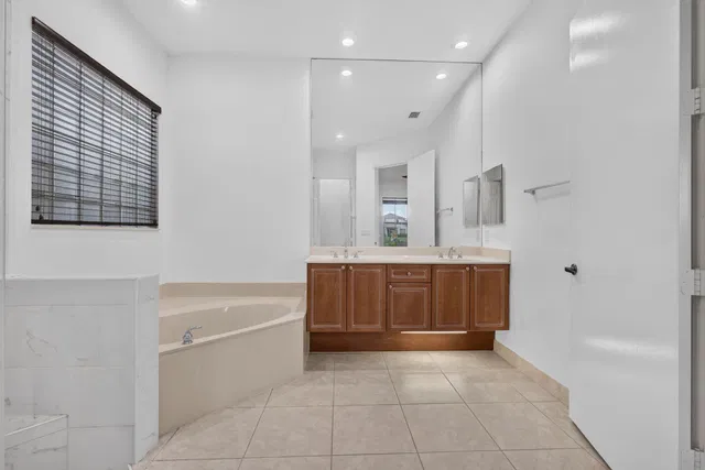 Residence photo 38