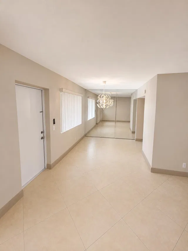 Unit 310 photo 14