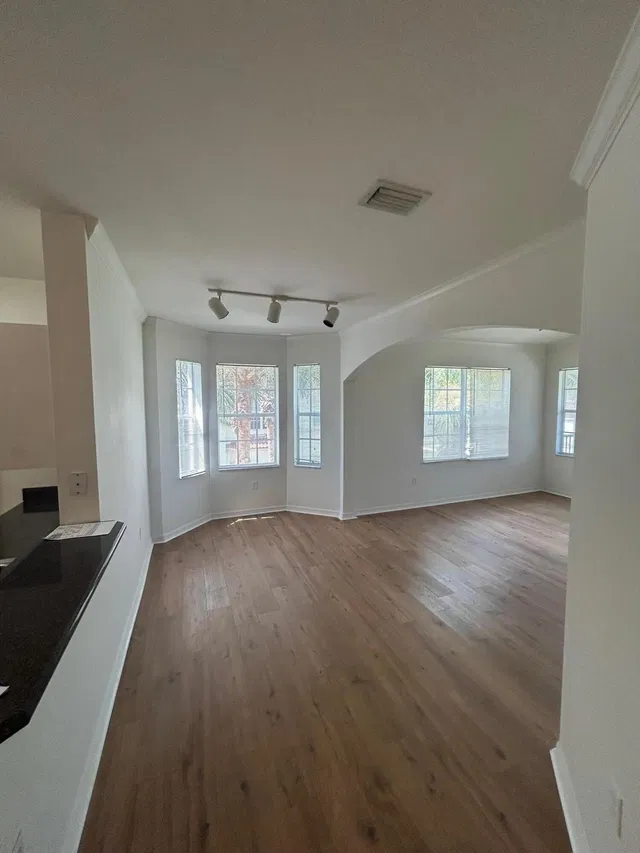 Residence photo 9