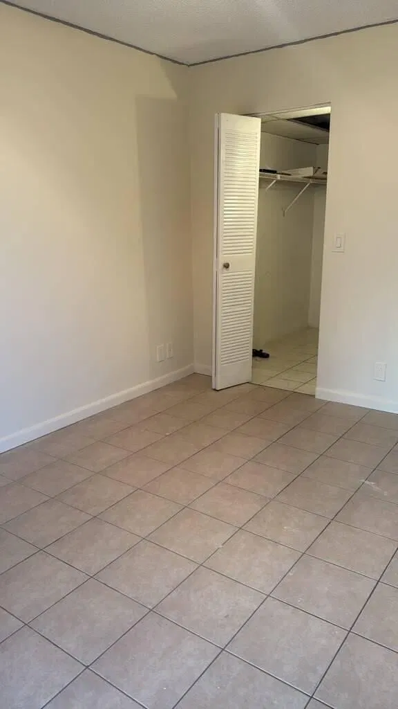 Unit 310 photo 20
