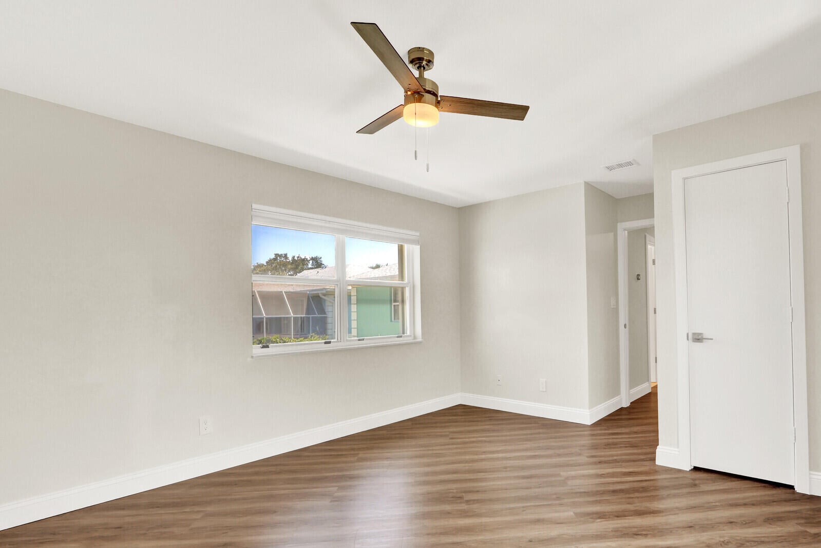 Residence photo 11