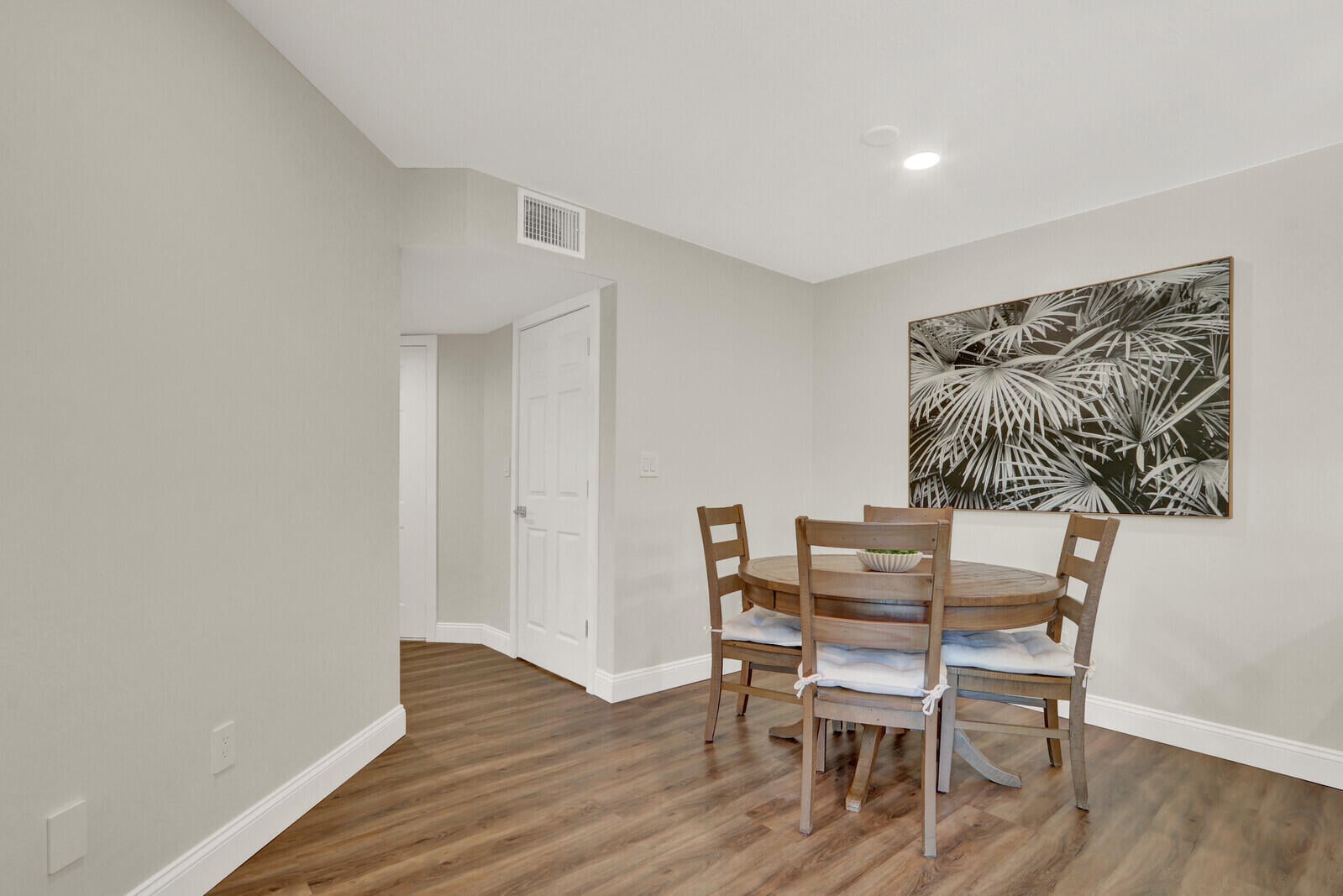 Residence photo 25