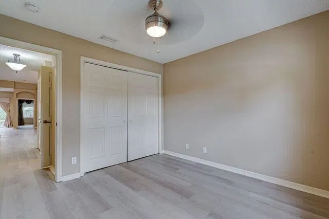 Residence photo 18